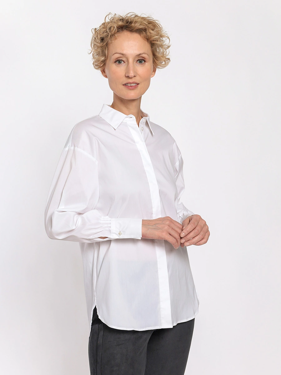 Классическая белая блуза